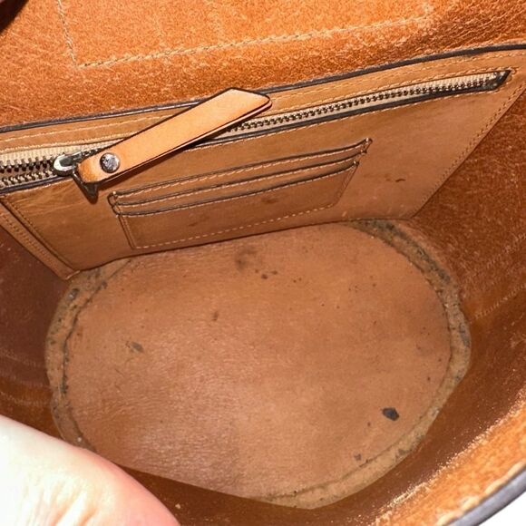 Banana Republic Italian Vachetta Bucket Bag - Picture 10 of 16